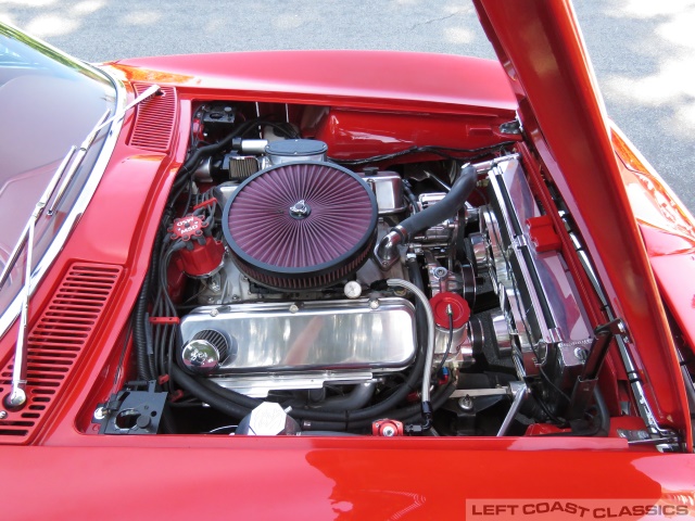 1965-chevrolet-corvette-157.jpg