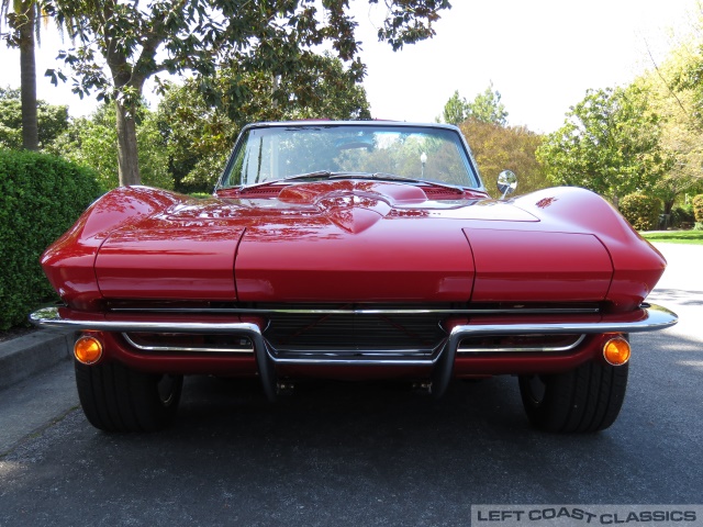 1965-chevrolet-corvette-195.jpg