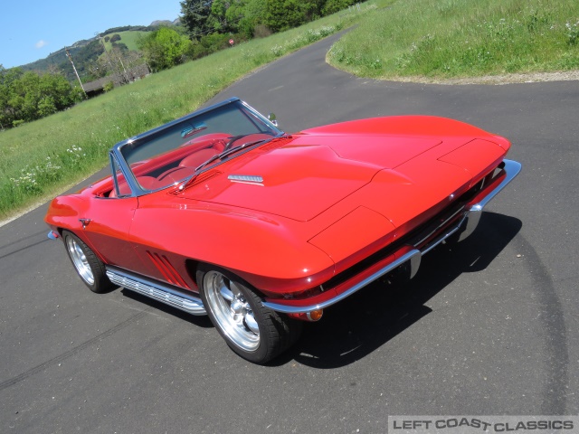 1965-chevrolet-corvette-201.jpg