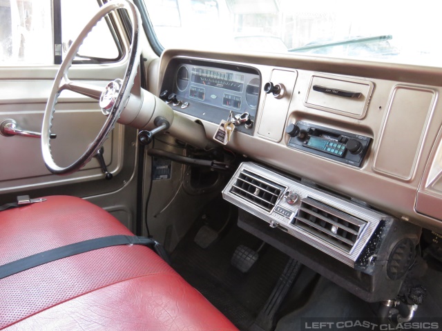 1965-chevrolet-truck-camper-117.jpg