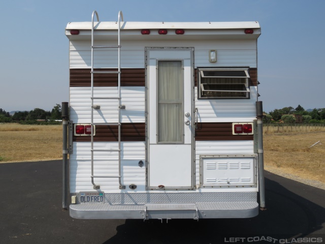 1965-chevrolet-truck-camper-194.jpg