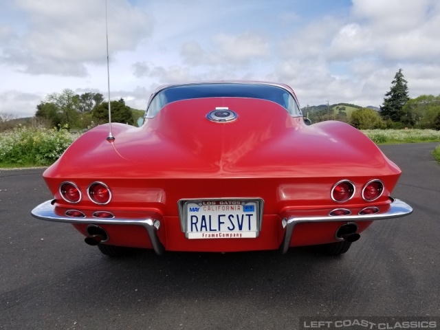 1965-corvette-stingray-008.jpg