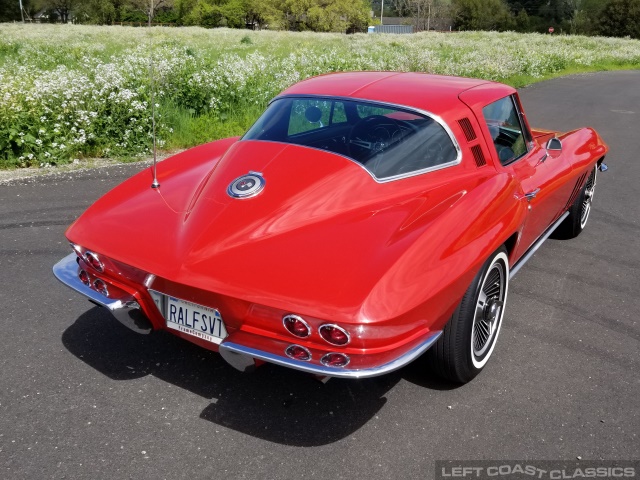 1965-corvette-stingray-011.jpg