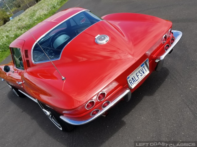 1965-corvette-stingray-059.jpg