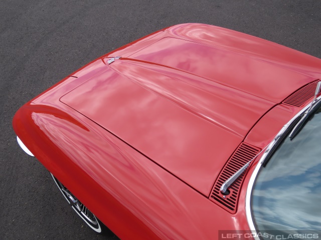 1965-corvette-stingray-062.jpg