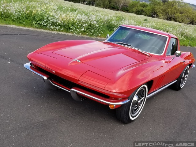 1965-corvette-stingray-169.jpg