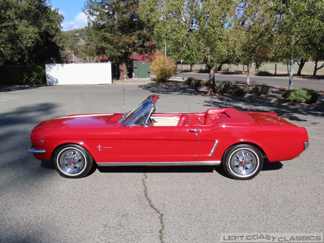 1965-ford-mustang-convertible-014.jpg