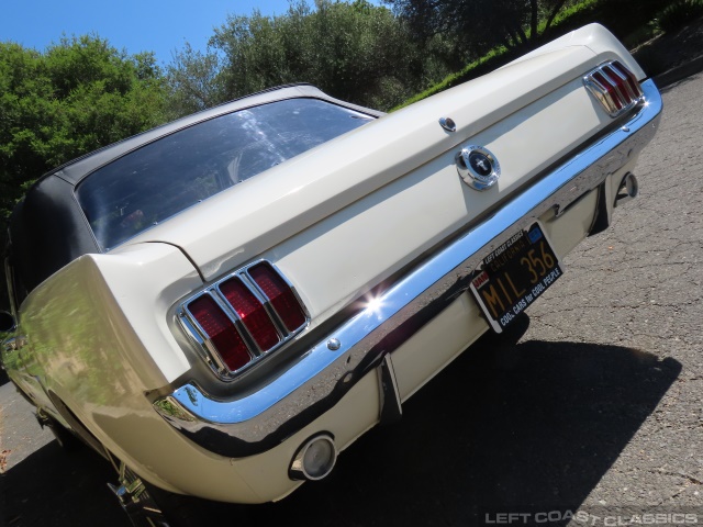 1965-ford-mustang-convertible-040.jpg