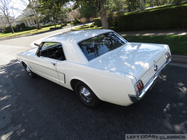 1965-ford-mustang-012.jpg