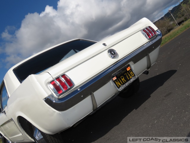 1965-ford-mustang-037.jpg