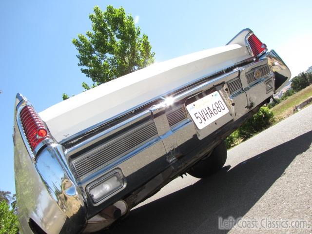 1965-lincoln-continental-convertible-072.jpg