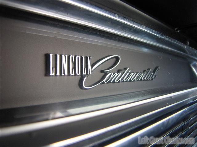 1965-lincoln-continental-convertible-117.jpg