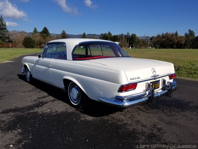 1965-mercedes-benz-220se-013.jpg