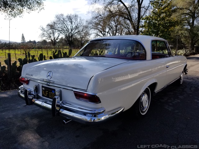 1965-mercedes-benz-220se-021.jpg