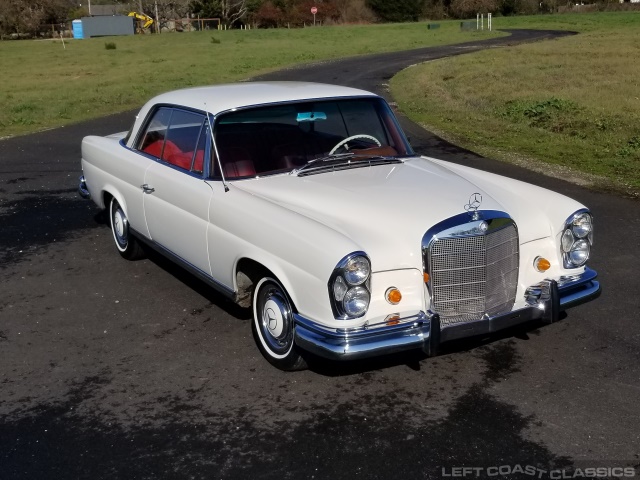 1965-mercedes-benz-220se-028.jpg