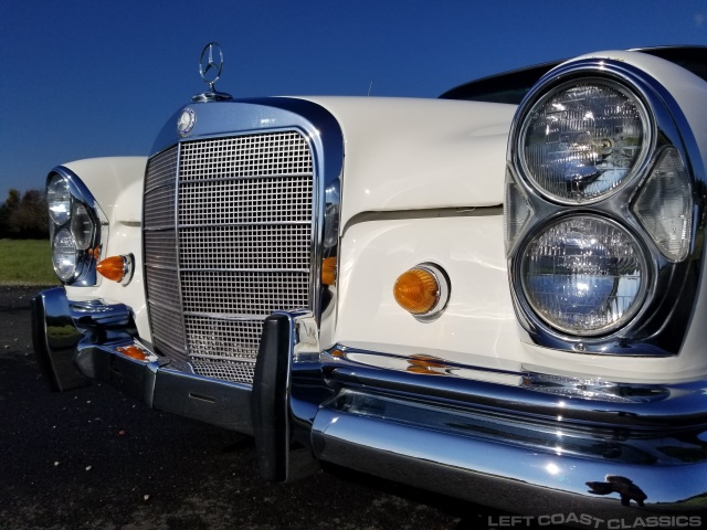 1965-mercedes-benz-220se-033.jpg