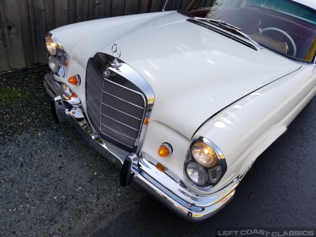 1965-mercedes-benz-220se-098.jpg