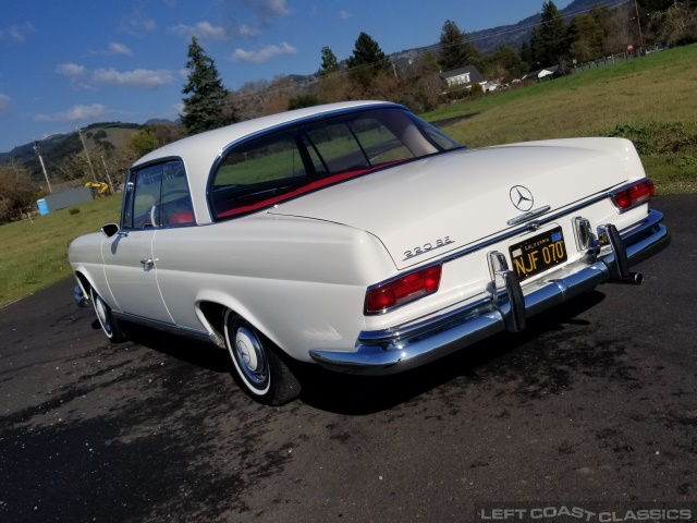 1965-mercedes-benz-220se-191.jpg