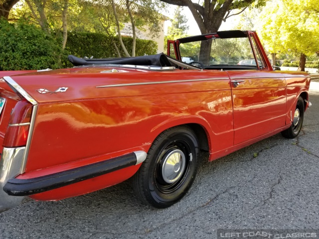 1965-triumph-herald-033.jpg