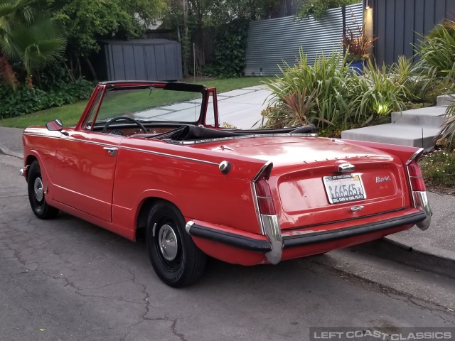 1965-triumph-herald-102.jpg