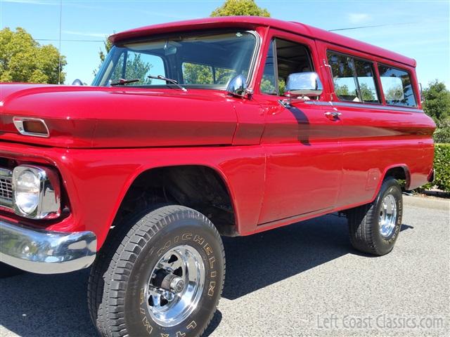 1966-chevrolet-suburban-4x4-042.jpg