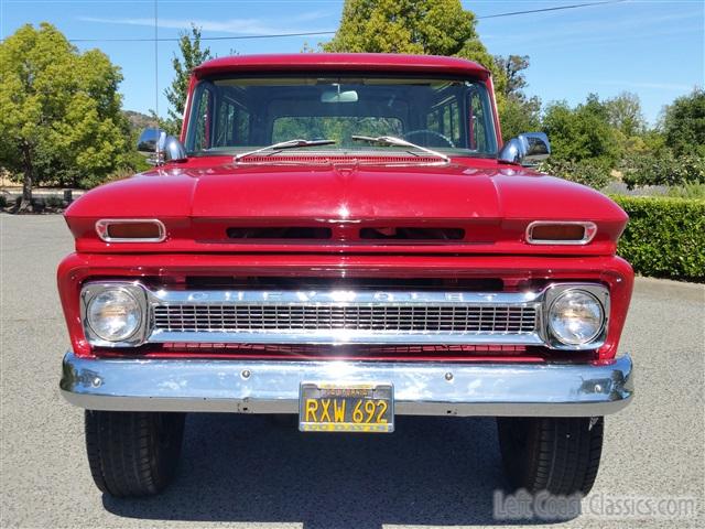 1966-chevrolet-suburban-4x4-156.jpg