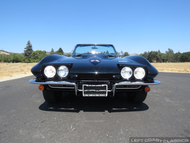 1966-corvette-stingray-004.jpg