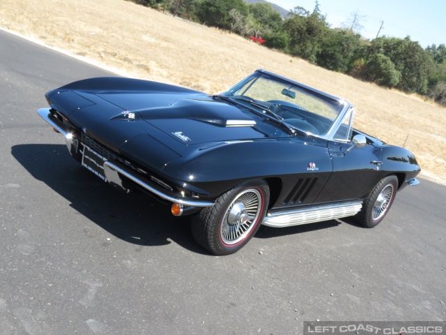 1966-corvette-stingray-010.jpg