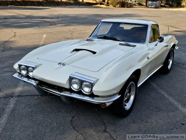 1966 Chevrolet Corvette Stingray Slide Show