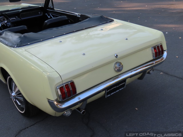 1966-ford-mustang-convertible-074.jpg