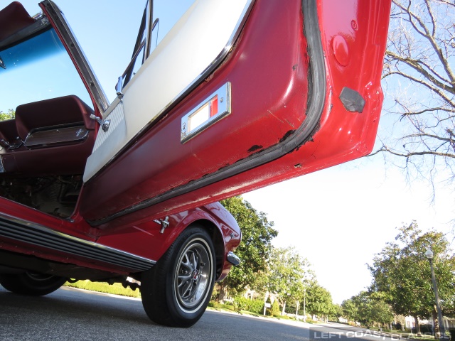 1966-ford-mustang-convertible-062.jpg