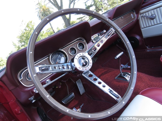 1966-ford-mustang-convertible-074.jpg