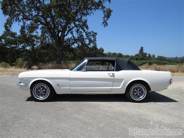 1966-ford-mustang-015.jpg