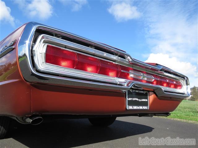 1966-ford-thunderbird-066.jpg