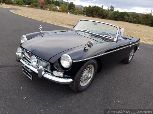 1966-mgb-roadster-005.jpg