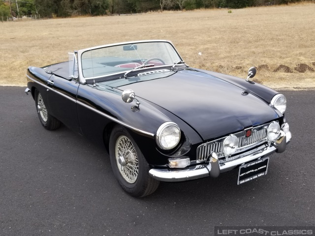 1966-mgb-roadster-044.jpg