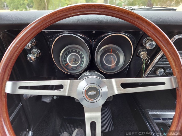 1967-chevrolet-camaro-rs-convertible-144.jpg