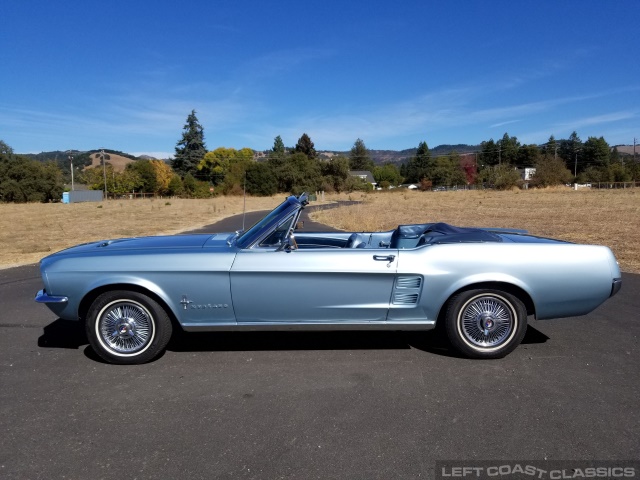 1967-ford-mustang-convertible-005.jpg