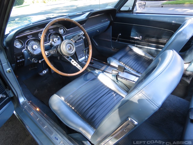 1967-ford-mustang-convertible-107.jpg