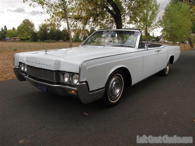 1967-lincoln-continental-convertible-004.jpg