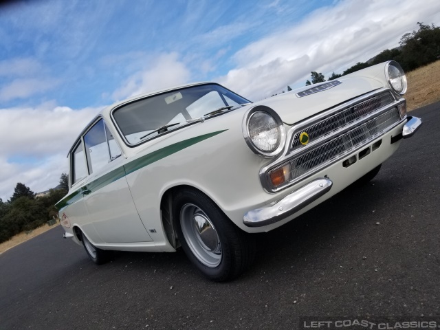 1967-lotus-cortina-040.jpg