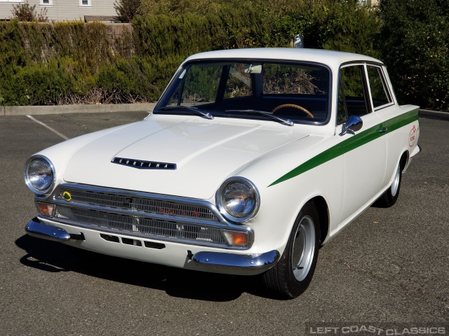 1967-lotus-cortina-200.jpg