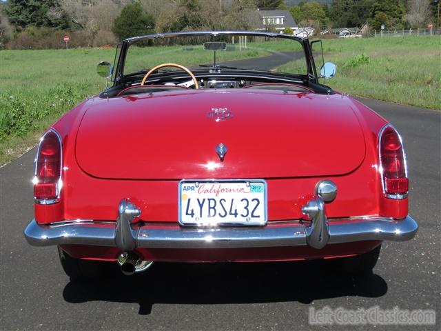 1967-mgb-roadster-039.jpg