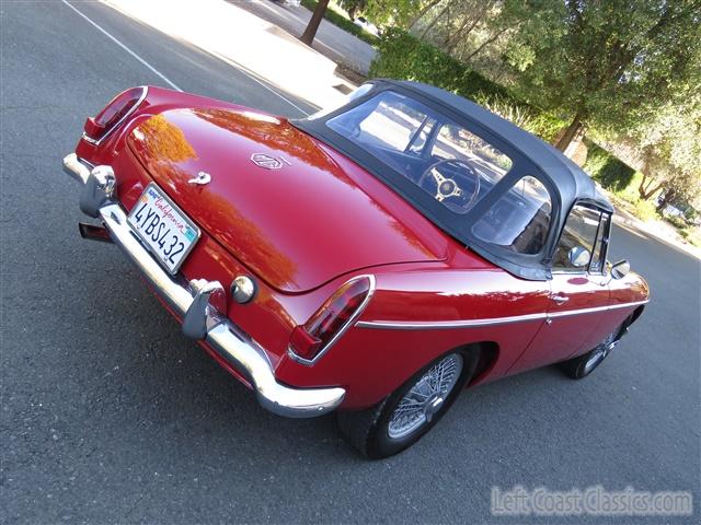 1967-mgb-roadster-046.jpg