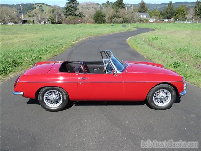 1967-mgb-roadster-052.jpg