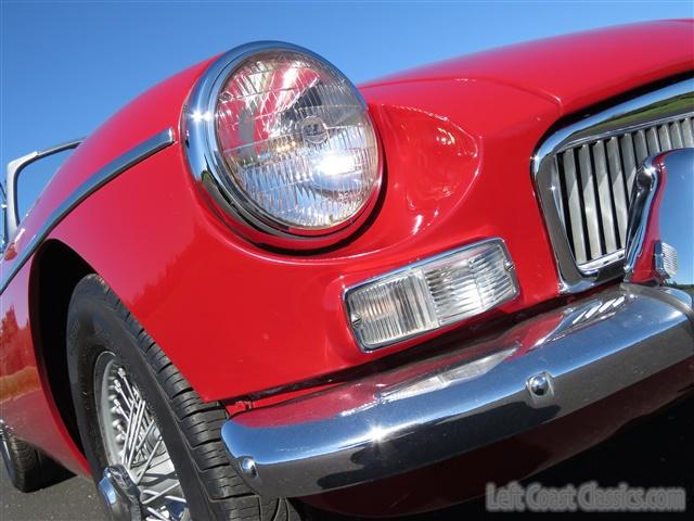 1967-mgb-roadster-090.jpg