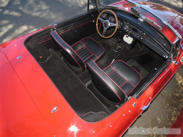 1967-mgb-roadster-226.jpg