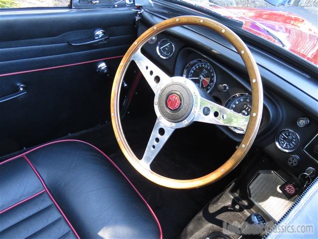 1967-mgb-roadster-229.jpg