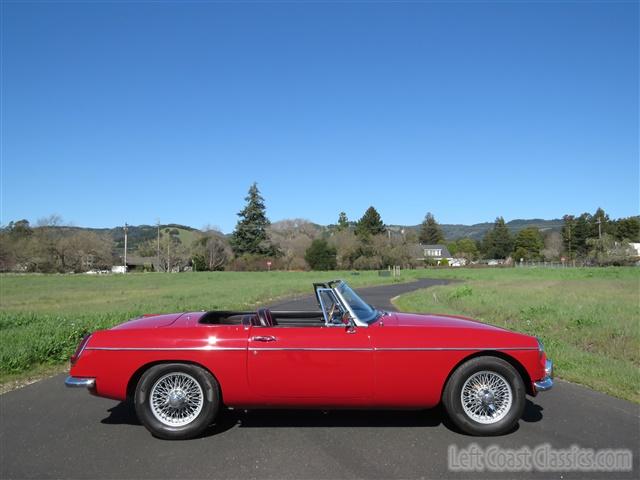 1967-mgb-roadster-324.jpg