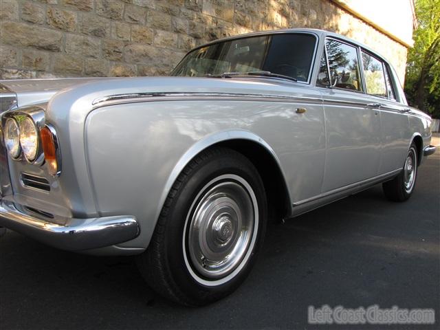 1967-rolls-royce-silver-shadow-037.jpg